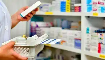 مسئولیت مسئولان فنی داروخانه شرکت کارگزاری رسمی بیمه شمیم ایمن پایا